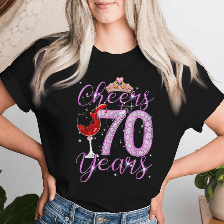 Cheers To 70 Years Old Happy 70Th Birthday Queen Women Women T-shirt Gifts for Her