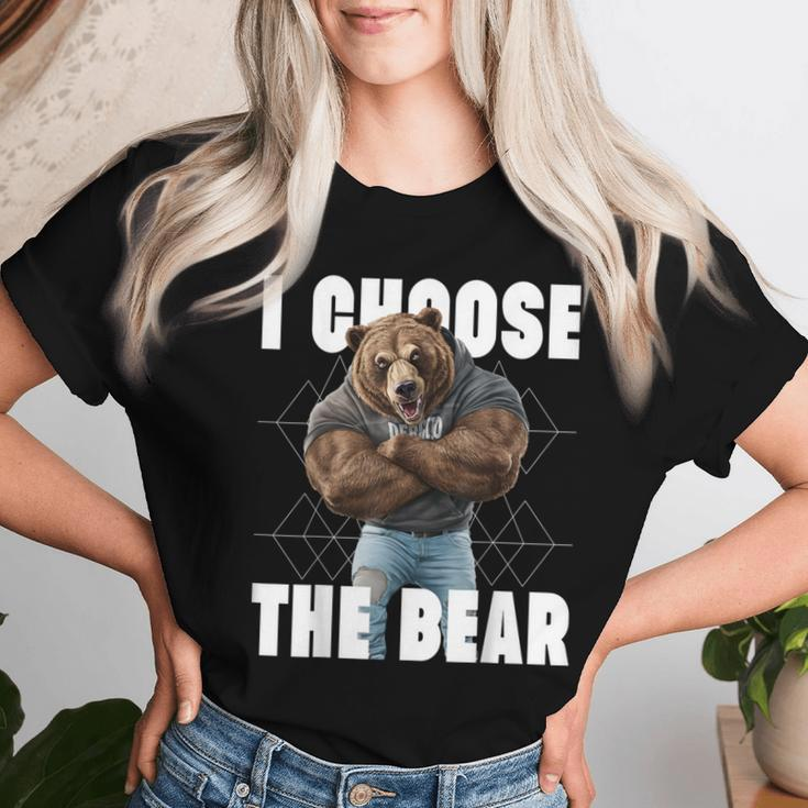 I Choose The Bear In Woods 2024 I Pick The Bear Choice Women T-shirt Gifts for Her
