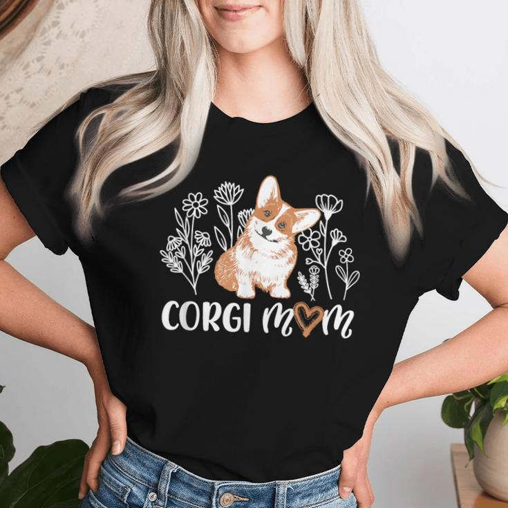 Corgi Dog Love Corgi Mom Mum Women Women T-shirt Gifts for Her