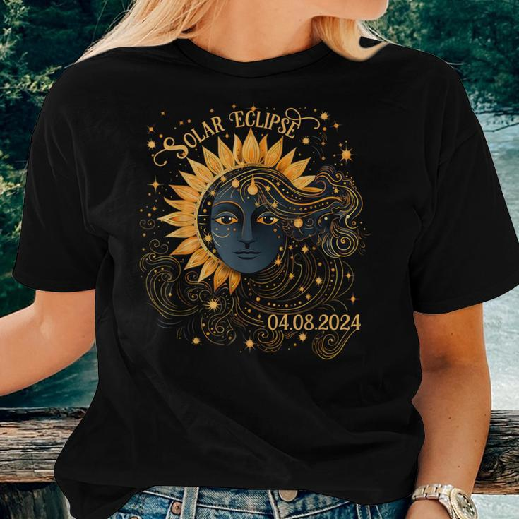 Cosmos Girl Total Solar Eclipse Watching April 8 2024 Women T-shirt Gifts for Her