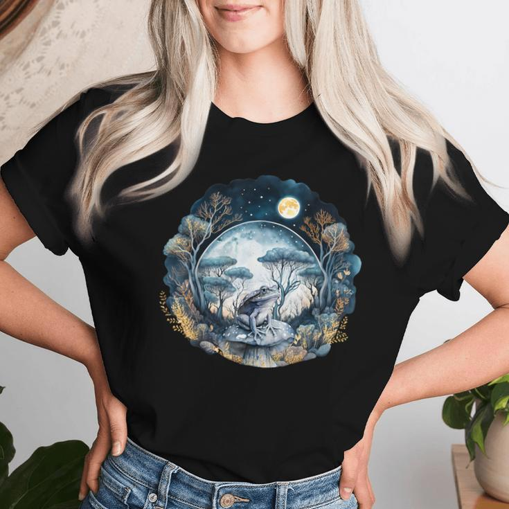 Cottagecore Aesthetic Frog Mushroom Moon Vintage Floral Women T-shirt Gifts for Her