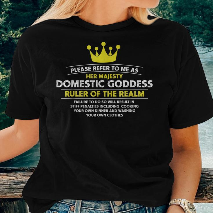 Domestic Goddess Ruler Of The Realm Wife And Mothers Women T-shirt Gifts for Her