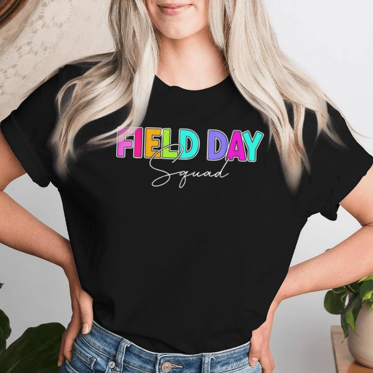 Field Day Squad Teacher First Last Day Of School 2024 Women T-shirt Gifts for Her