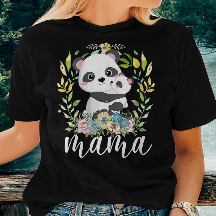 Flowers Mom & Cute Baby Panda Animal Mama Mother's Day Women T-shirt Gifts for Her