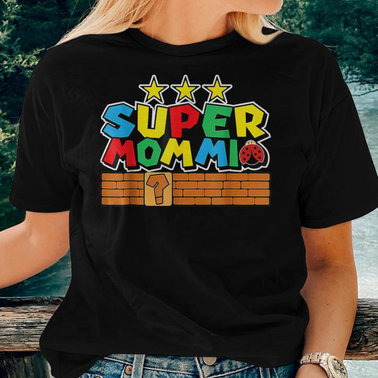 Super Mommio Video Game Lover Women T-shirt Gifts for Her