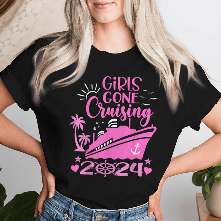 Girls Gone Cruising 2024 Girls Matching Cruise Squad Women T-shirt Gifts for Her