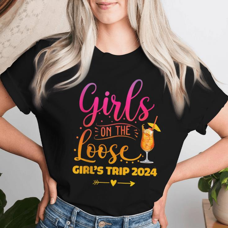 Girls On The Loose Tie Dye Girls Weekend Trip 2024 Women T-shirt Gifts for Her