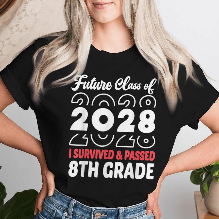 Graduation 2024 Future Class Of 2028 8Th Grade Women T-shirt Gifts for Her