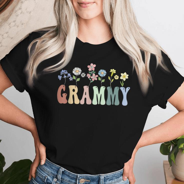 Grammy Wildflower Floral Grammy Women T-shirt Gifts for Her
