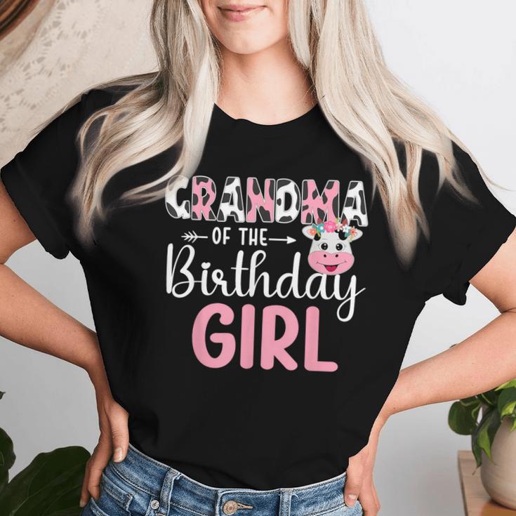 Grandma Of The Birthday Girl Farm Cow Grandma Birthday Girl Women T-shirt Gifts for Her