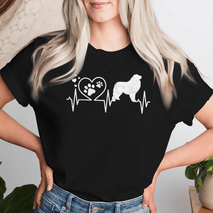 Great Pyrenees Mom Mama Dad Heartbeat Dog Heart Women T-shirt Gifts for Her