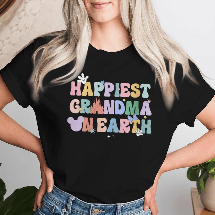 Happiest Grandma On Earth Family Trip Happiest Place Women T-shirt Gifts for Her