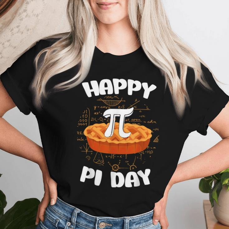 Happy Pi Pie Day For Math Teacher Students Pie Lovers Women T-shirt Gifts for Her