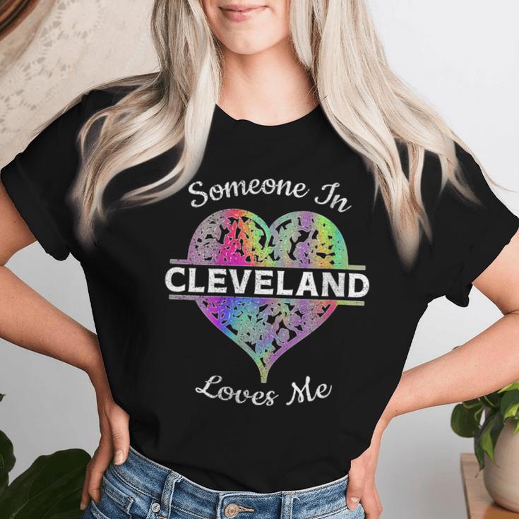 Hometown Rainbow Pride Heart Someone In Cleveland Loves Me Women T-shirt Gifts for Her