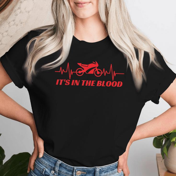 It's In The Blood Cool Classic Vintage Motorbike Women Women T-shirt Gifts for Her