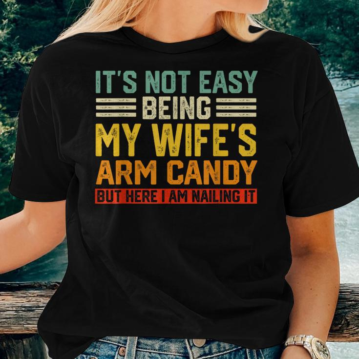 It's Not Easy Being My Wife's Arm Candy Retro Husband Women T-shirt Gifts for Her