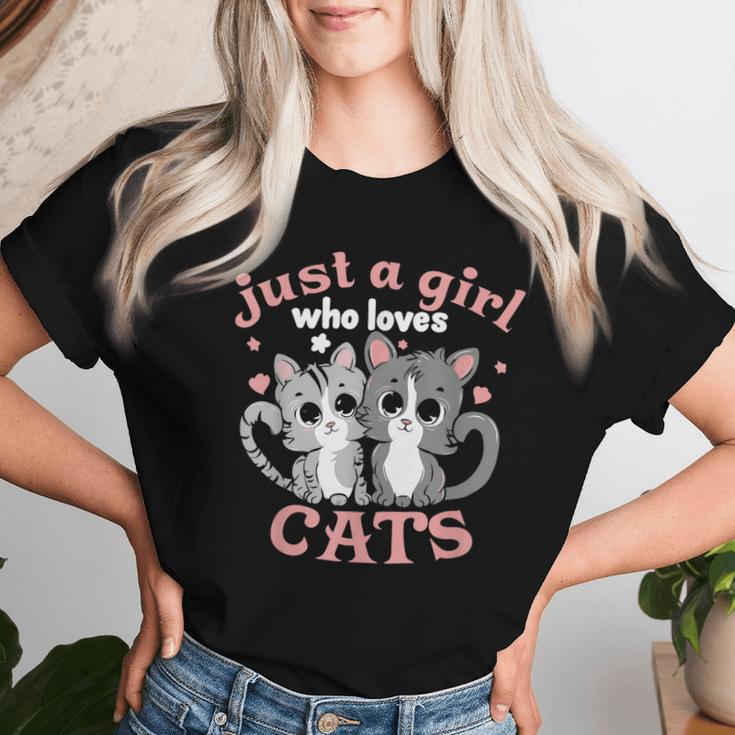 Just A Girl Who Loves Cats Girls Cat Lovers Women T-shirt Gifts for Her