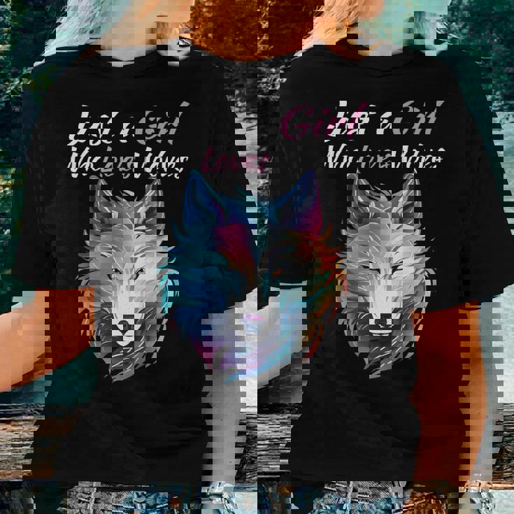 Just A Girl Who Loves Wolves Girls Wolf Women T-shirt Gifts for Her Just A Girl Who Loves Wolves Girls Wolf Women T-shirt Gifts for Her