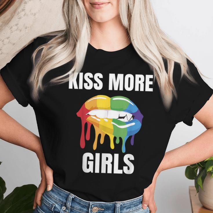 Kiss More Girls As Lgbtq Pride Lesbians Women T-shirt Gifts for Her