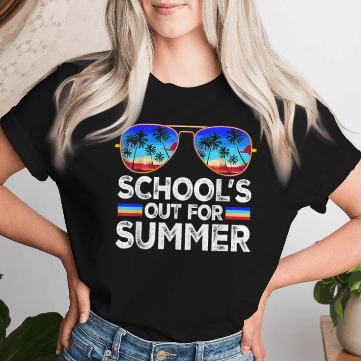 Last Day Of School Schools Out For Summer Teacher Boy Women T-shirt Gifts for Her