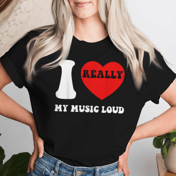 I Love My Music I Heart My Music Loud Vintage Women T-shirt Gifts for Her