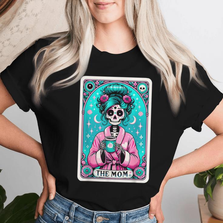 The Mom Tarot Card Skeleton Witch Mom Skull Mama Women T-shirt Gifts for Her
