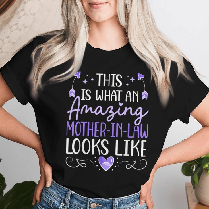 Mother In Law Mother's Day Amazing Mother In Law Women T-shirt Gifts for Her
