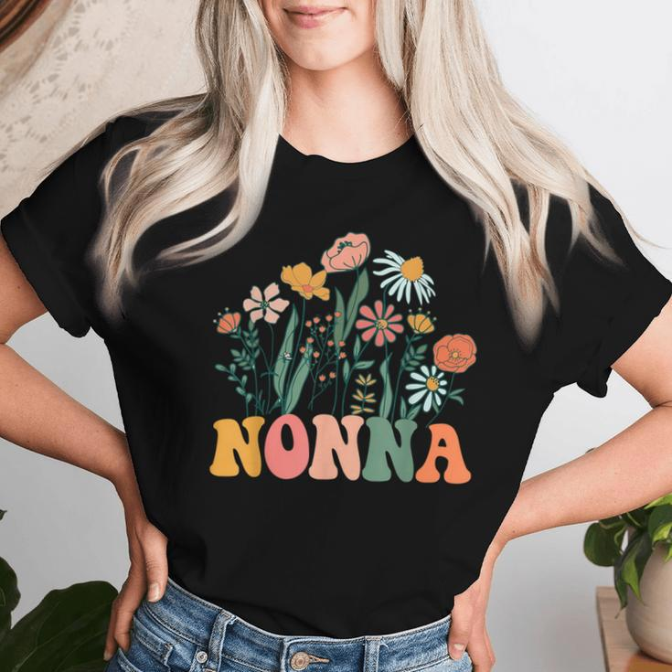 New Nonna Wildflower First Birthday & Baby Shower Women T-shirt Gifts for Her