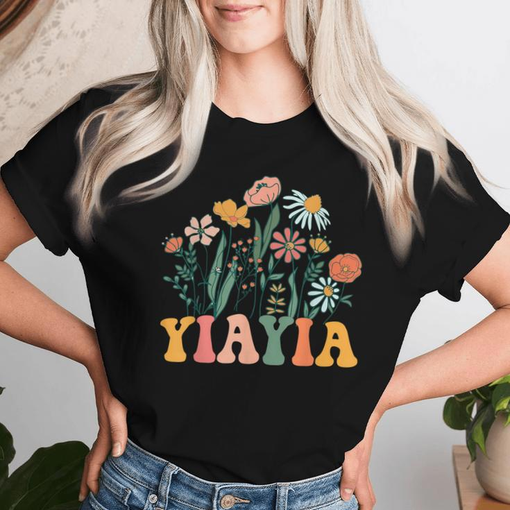 New Yiayia Wildflower First Birthday & Baby Shower Women T-shirt Gifts for Her