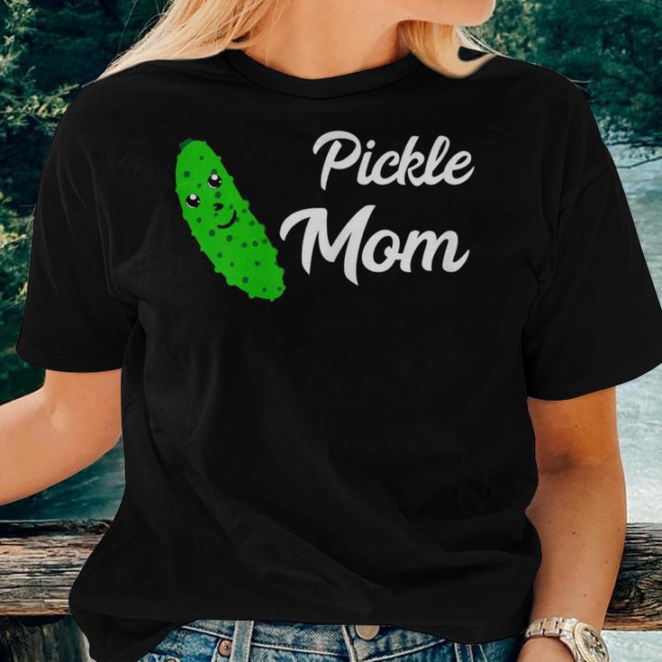 Pickle Mom Pickled Cucumber Lover Dill Mama Vegetable Mother Women T-shirt Gifts for Her