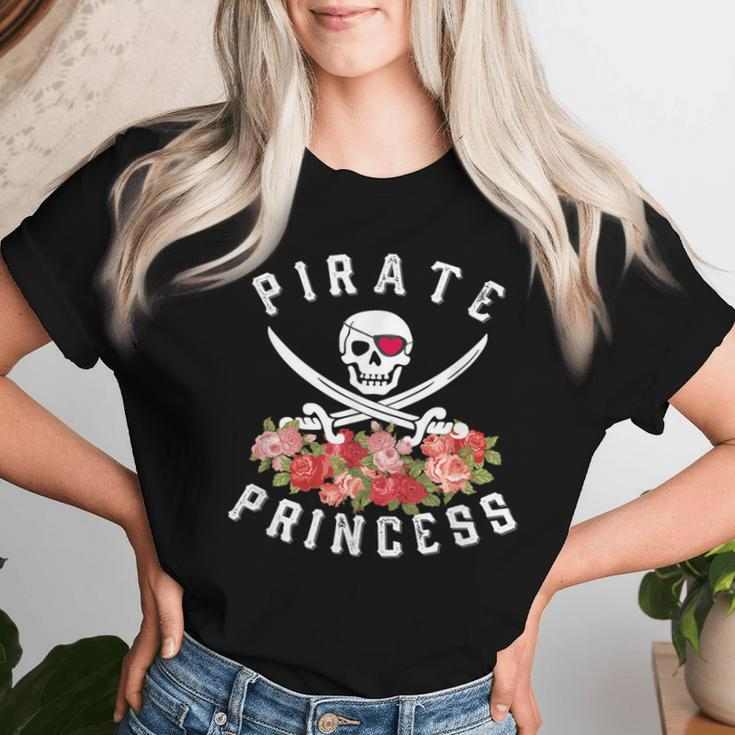 Pirate Princess Floral Pirate N Girl Women T-shirt Gifts for Her