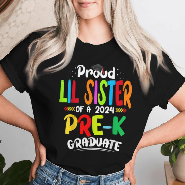 Proud Lil Sister Of Pre-K Graduate 2024 Graduation Lil Women T-shirt Gifts for Her