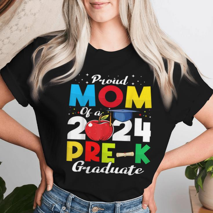 Proud Mom Of Pre-K Graduate 2024 Graduation Mom Women T-shirt Gifts for Her