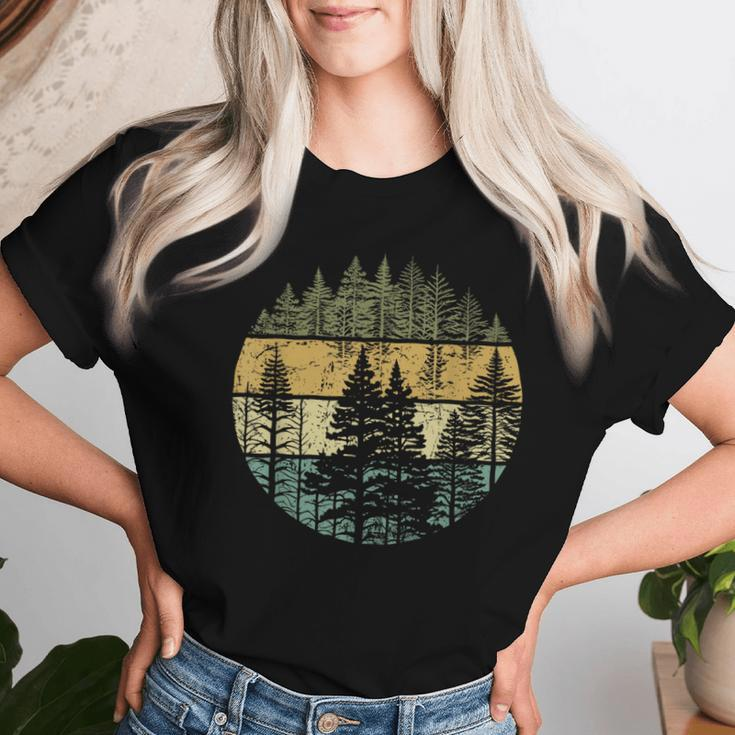 Retro Forest Trees Outdoors Nature Vintage Graphic Women T-shirt Gifts for Her