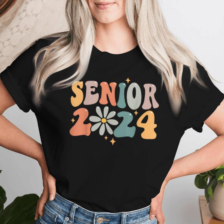 Retro Groovy Senior 24 Class Of 2024 Graduation Smile Grad Women T-shirt Gifts for Her