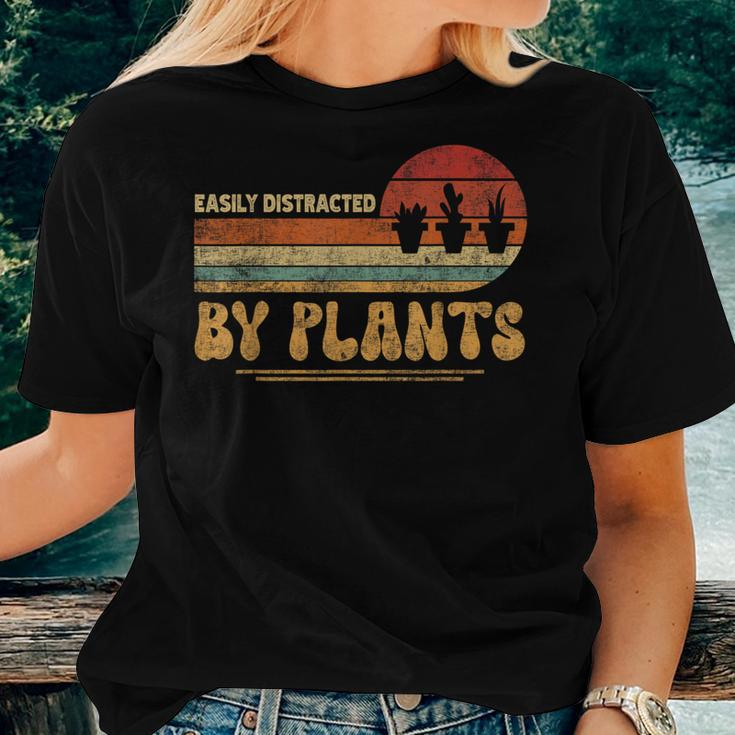 Retro Pots Easily Distracted By Plants Botany Plant Lover Women T-shirt Gifts for Her
