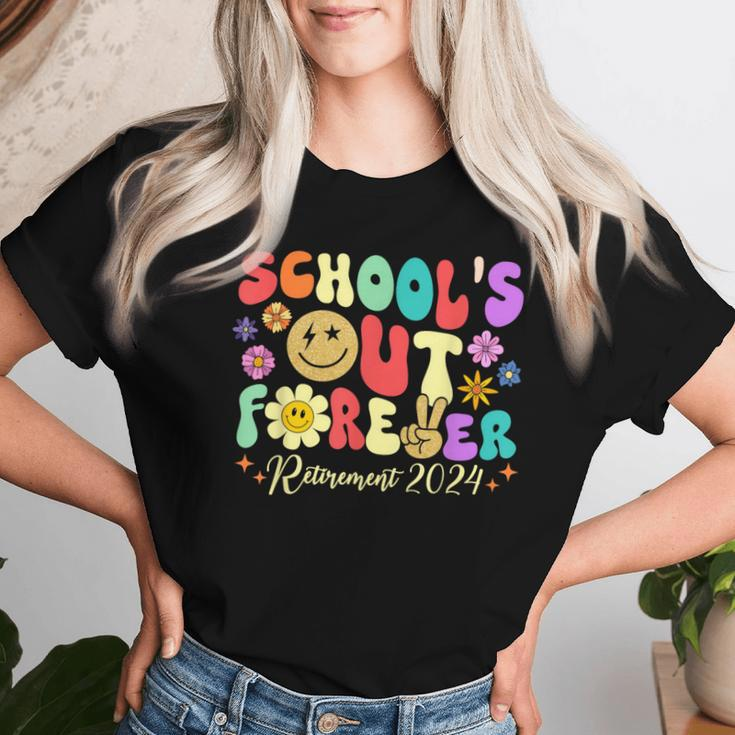 School's Out Forever Retirement 2024 Retired Teacher Summer Women T-shirt Gifts for Her