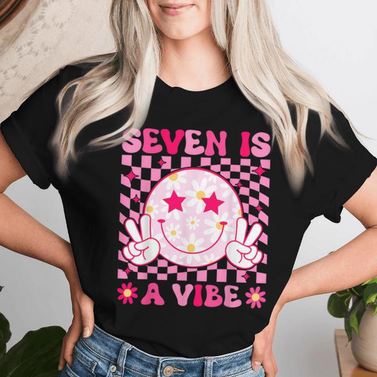 Seven Is A Vibe Groovy 7Th Birthday 7Yr Old 7 Year Old Girls Women T-shirt Gifts for Her