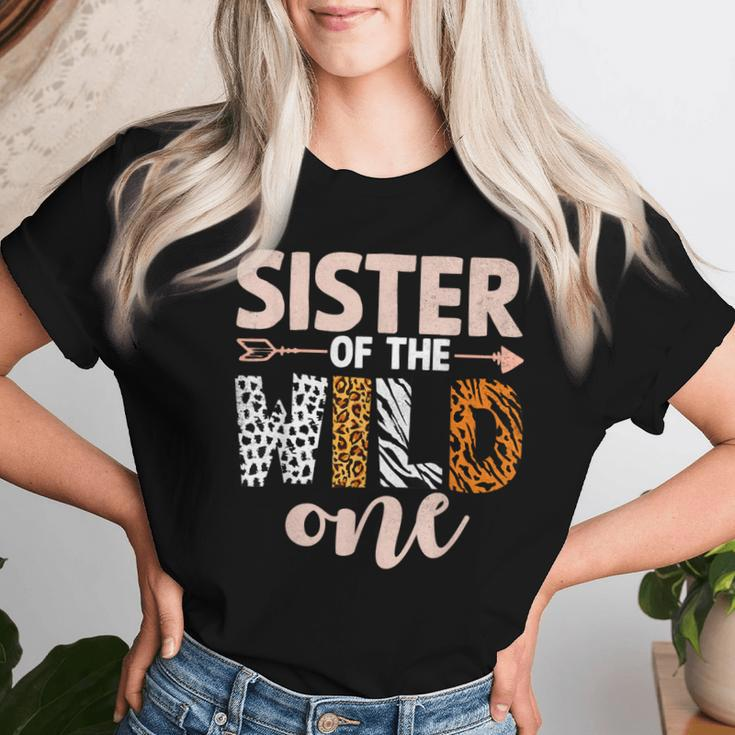 Sister Of The Wild One Birthday Girl Family Party Decor Women T-shirt Gifts for Her