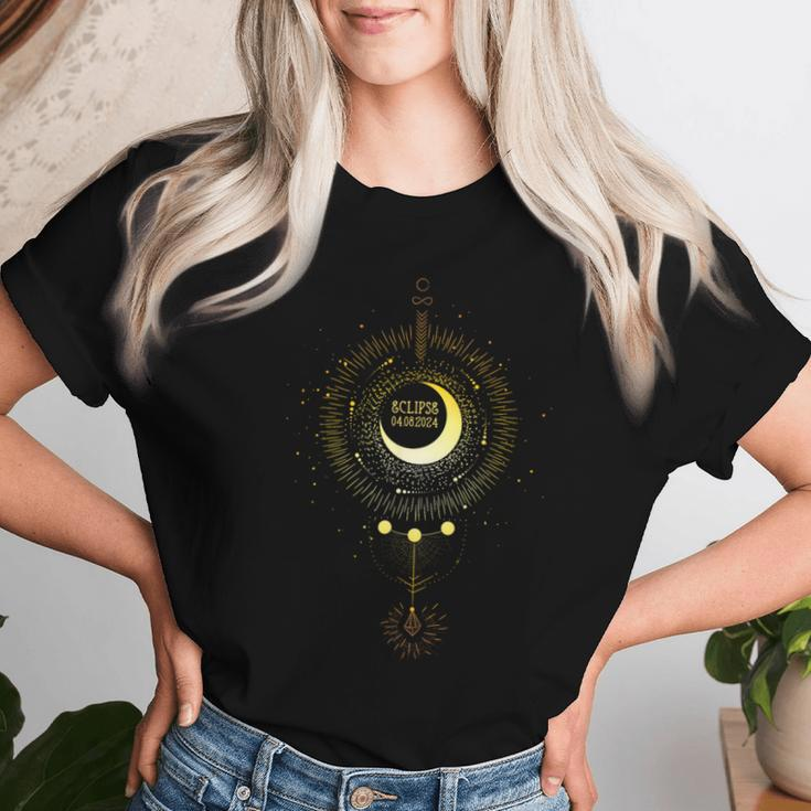 Solar Eclipse 2024 Boho Sun Moon Path Total Lunar Eclipse Women T-shirt Gifts for Her