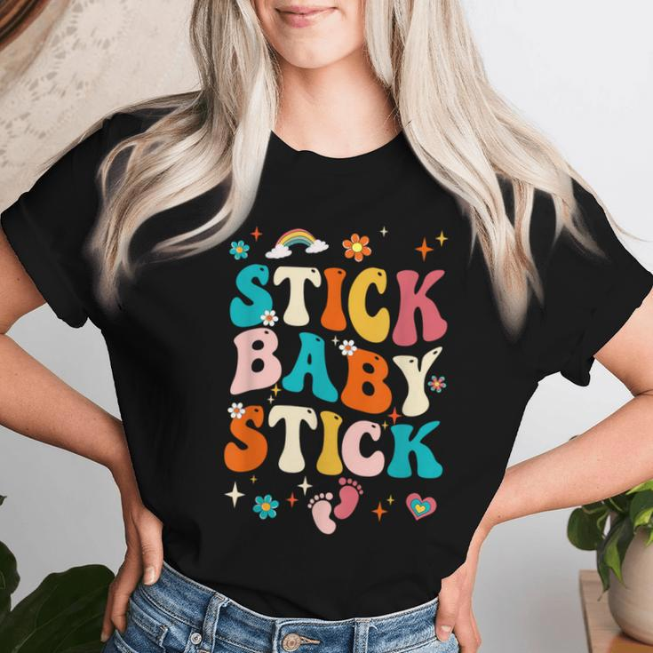 Stick Baby Stick Ivf Transfer Day Ivf Couple Groovy Women T-shirt Gifts for Her