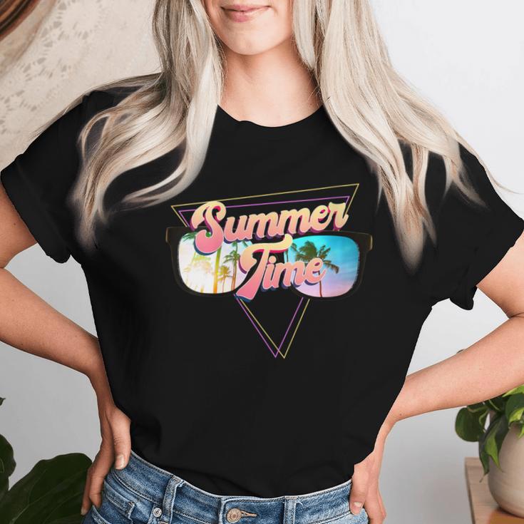 Summer Time Retro 80S Palm Trees Beach Scene In Sunglasses Women T-shirt Gifts for Her