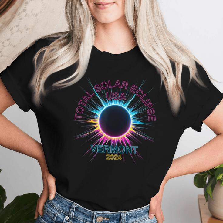 Total Solar Eclipse Vermont For 2024 Souvenir Women T-shirt Gifts for Her