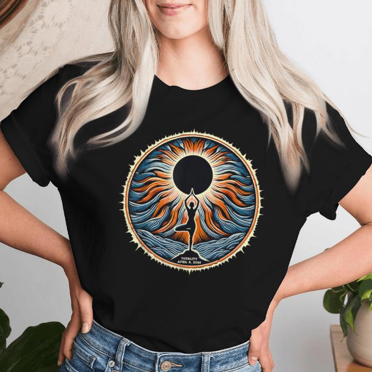 Totality April 8 2024 Total Solar Eclipse Yoga Women T-shirt Gifts for Her
