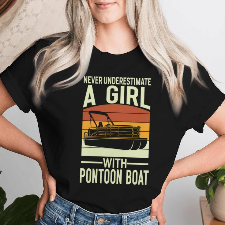 Never Underestimate A Girl With A Pontoon Boat Captain Women T-shirt Gifts for Her