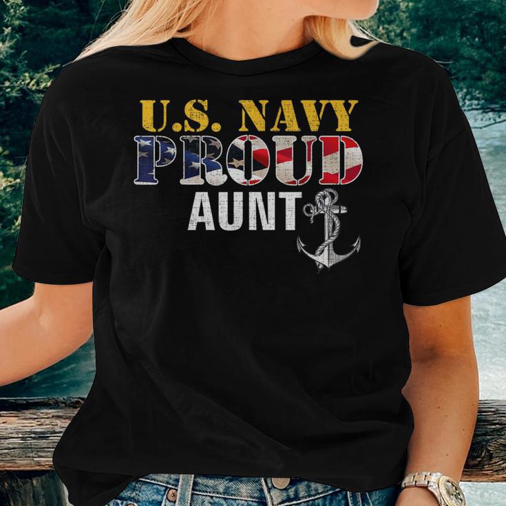 Us Proud Navy Aunt With American Flag Military Veteran Women T-shirt Gifts for Her