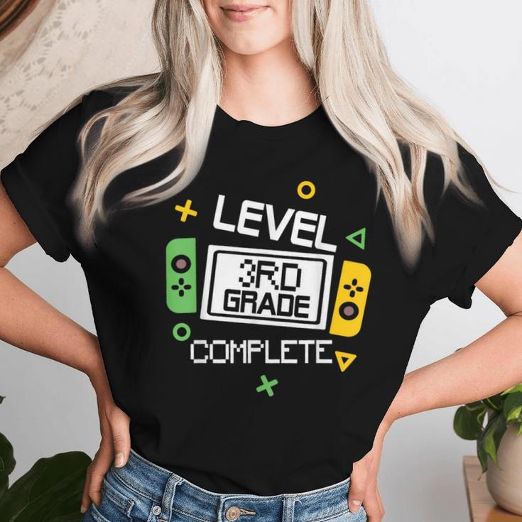 Video Game Last Day Of School Level 3Rd Grade Complete Women T-shirt Gifts for Her
