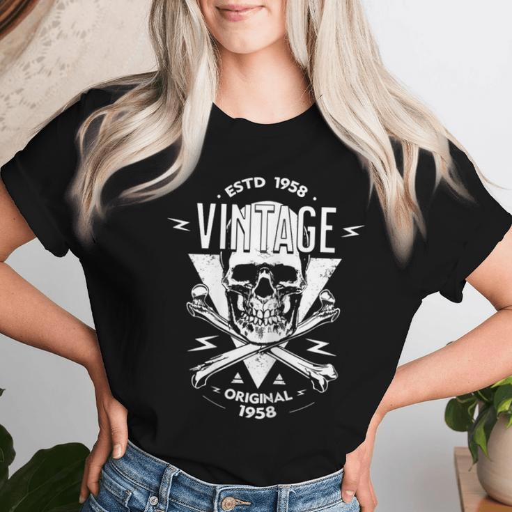 Vintage 1958 Limited Edition Bday 1958 Birthday Women T-shirt Gifts for Her