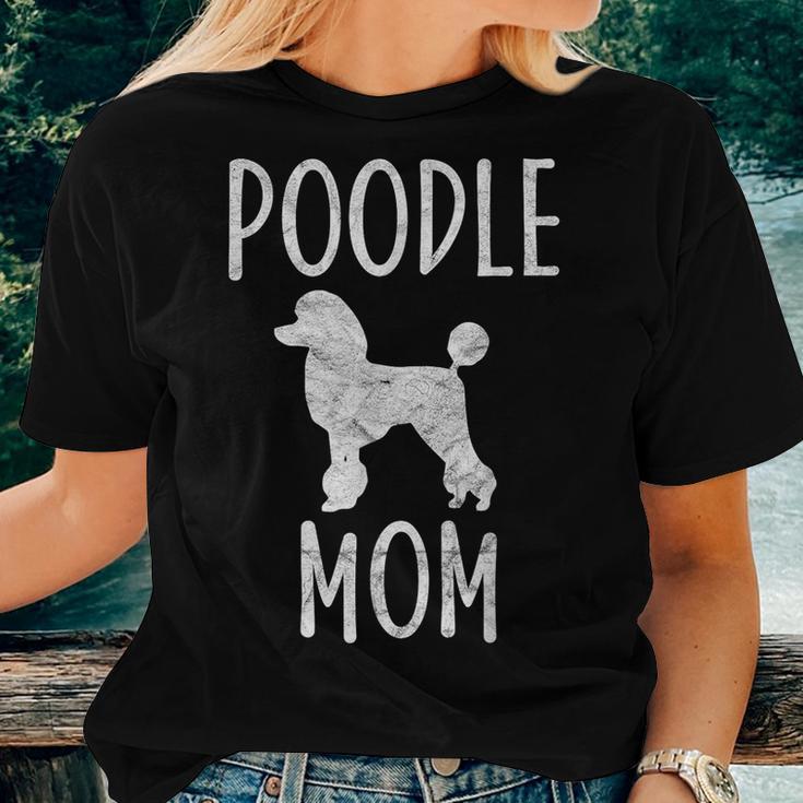 Vintage Poodle Mom Dog Owner Poodle Mother Women T-shirt Gifts for Her