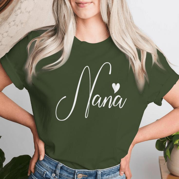 Nana For Grandma Mother's Day Christmas Birthday Women T-shirt Gifts for Her